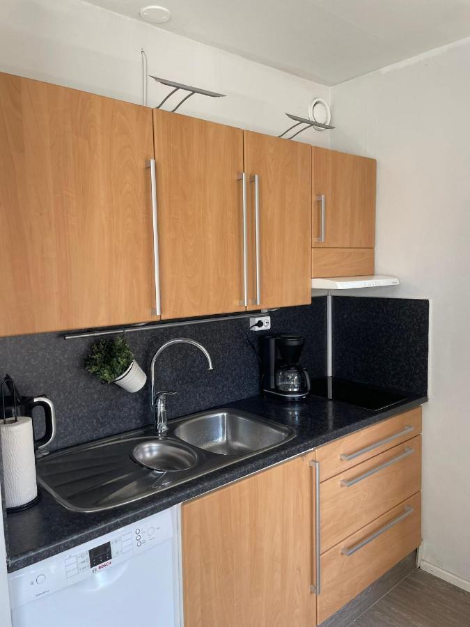 City Apartment Maaherrankatu, Ilmainen Kadunvarsipysaekoeinti Kuopio Exteriör bild