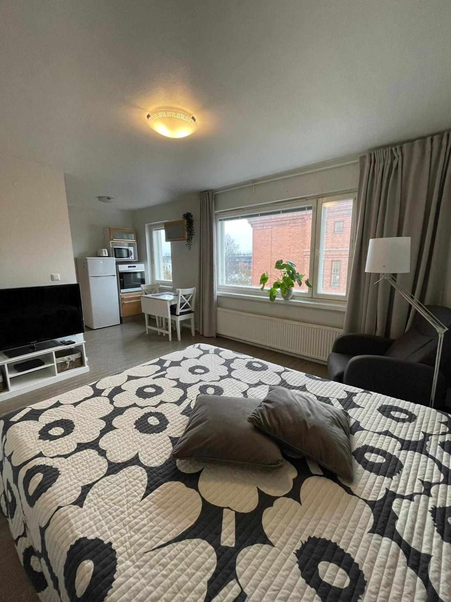 City Apartment Maaherrankatu, Ilmainen Kadunvarsipysaekoeinti Kuopio Exteriör bild